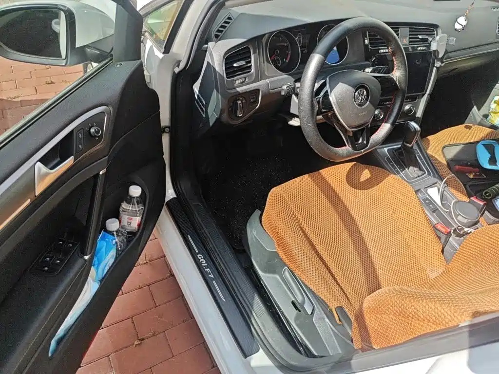 Volkswagen Golf — миниатюра 17