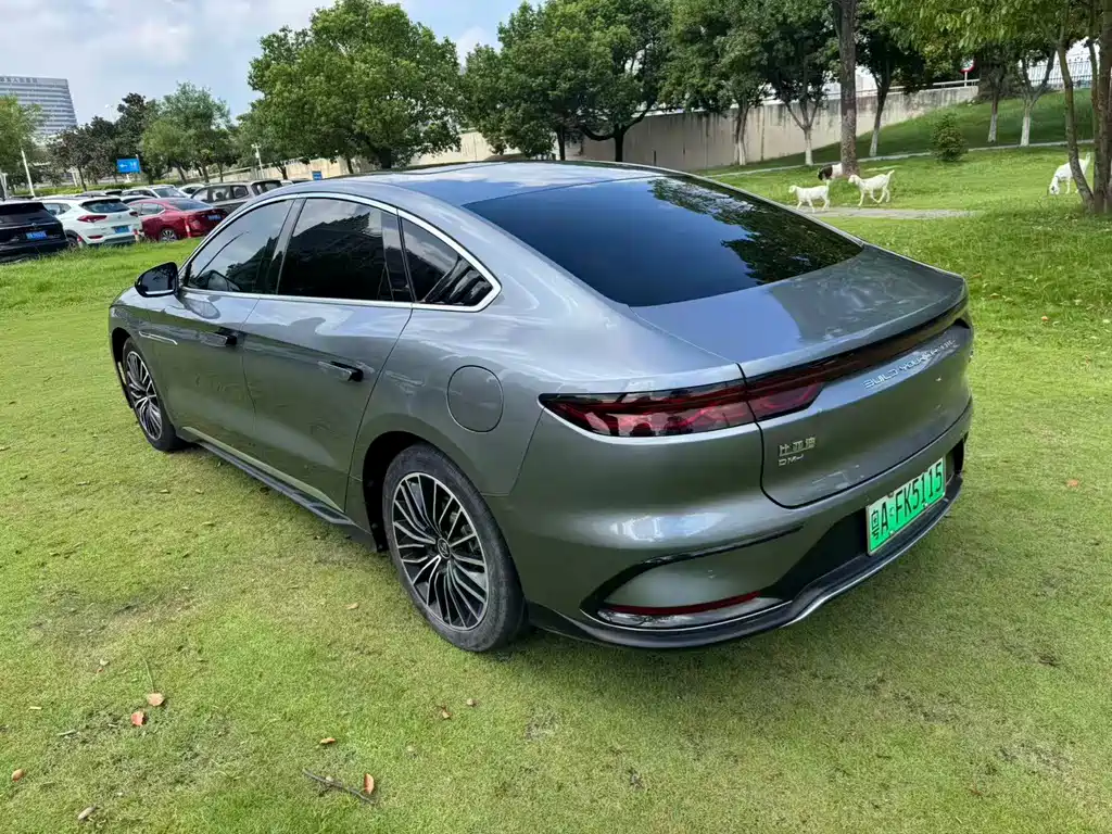 BYD Han — миниатюра 7