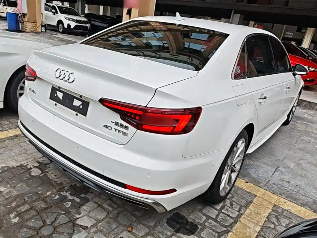 Audi A4L — миниатюра 7