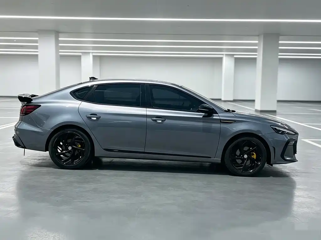 MG MG6 — миниатюра 8
