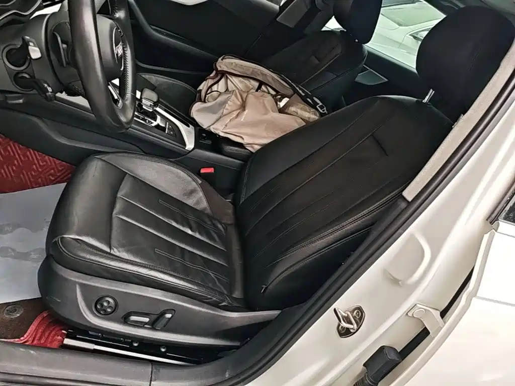 Audi A4L — миниатюра 15