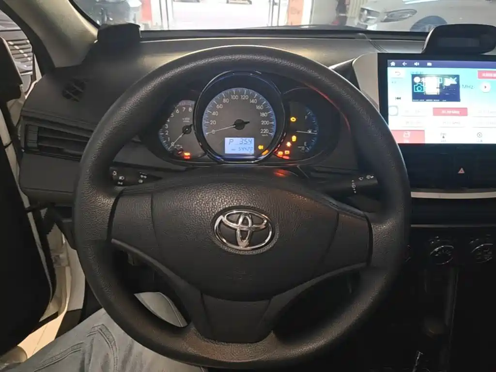 Toyota Vios — миниатюра 11