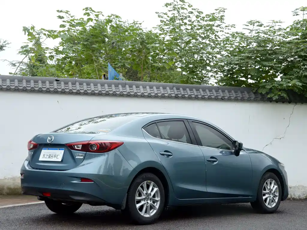 Mazda 3 Axela — миниатюра 5