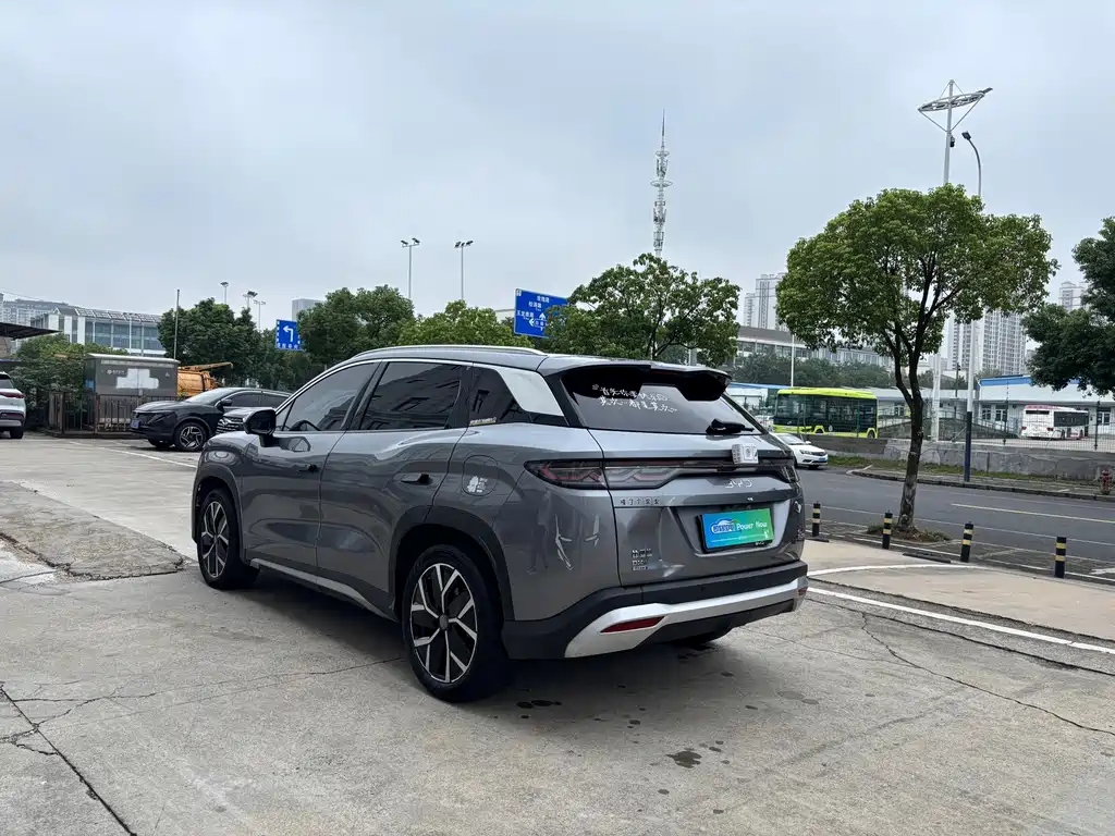 BYD L DM-i — миниатюра 7