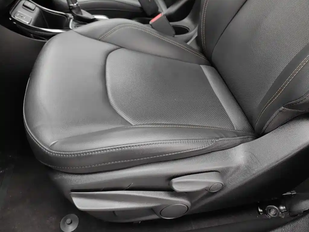 Jeep Compass — миниатюра 20