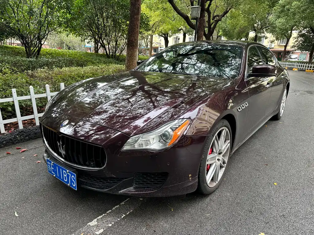 Maserati Quattroporte