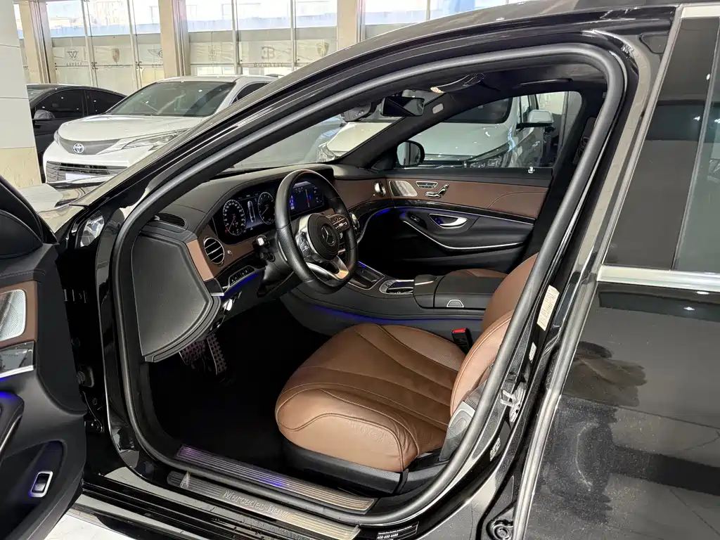 Mercedes-Benz S-Class — миниатюра 6