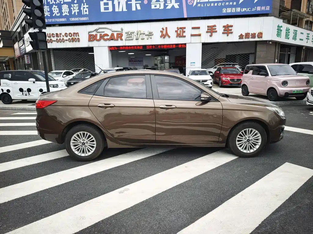 Ford Escort — миниатюра 3