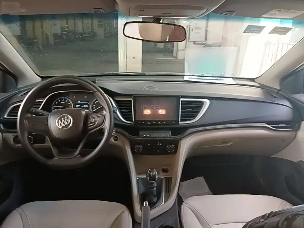 Buick Excelle — миниатюра 10