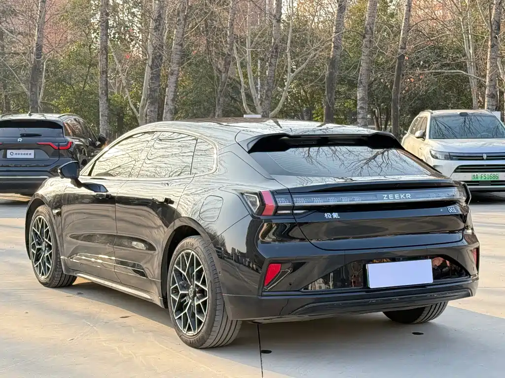 ZEEKR EXTREME KRYPTON 001