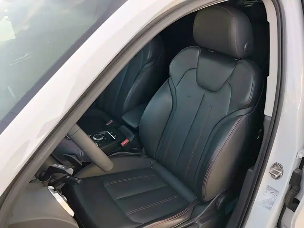 Audi Q2L — миниатюра 15
