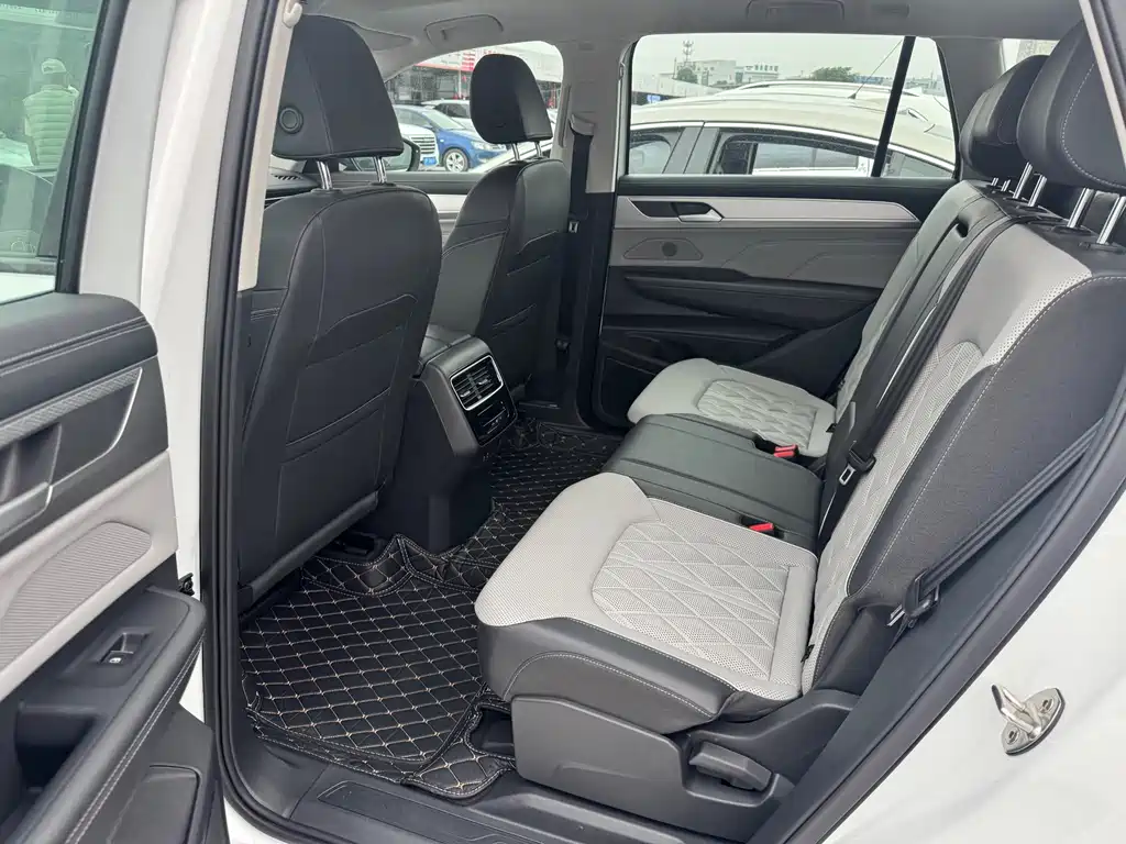 VOLKSWAGEN RANGE PATROL