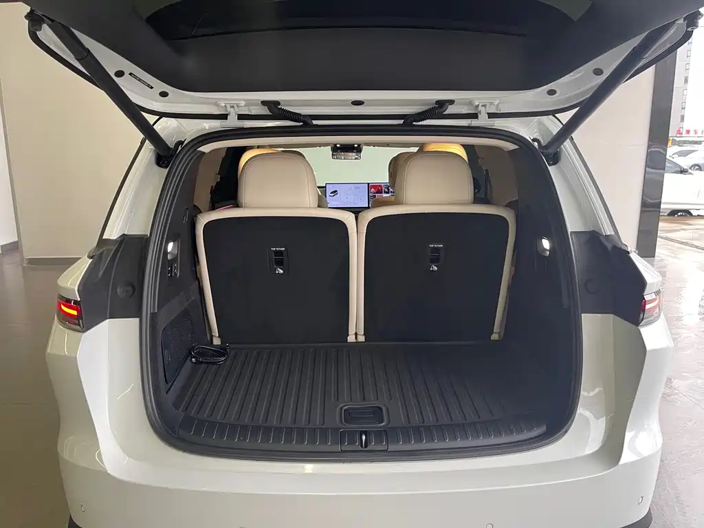 Li Auto Li i8 — миниатюра 24