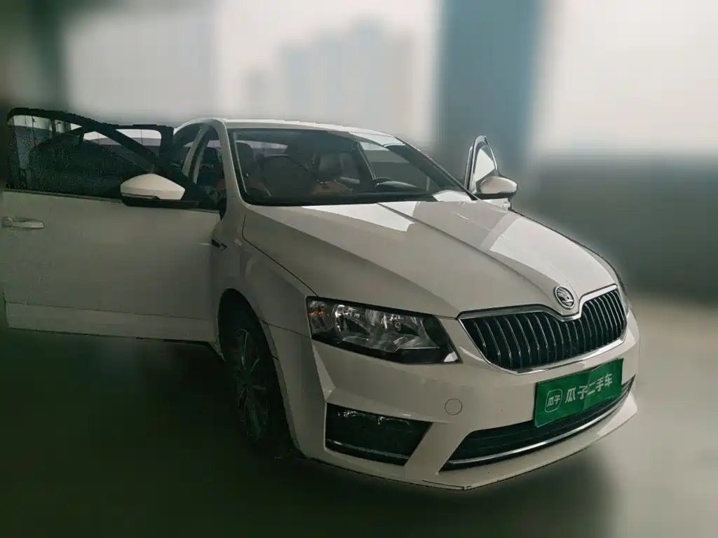 Skoda Octavia — миниатюра 3