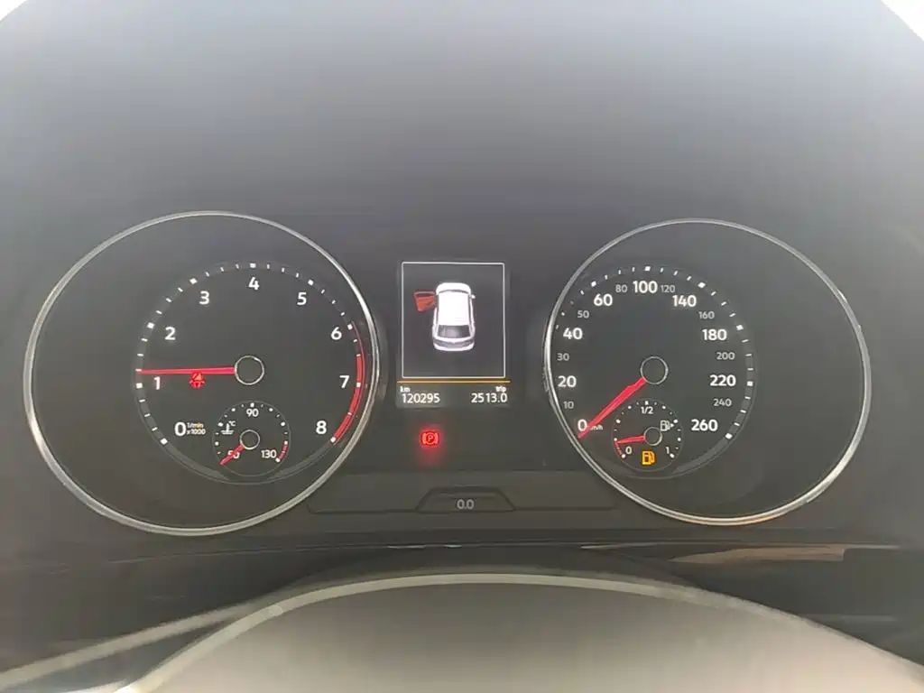 Volkswagen Tiguan L — миниатюра 12