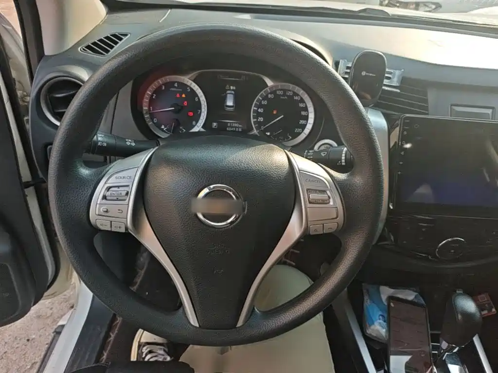 Nissan Terra — миниатюра 11