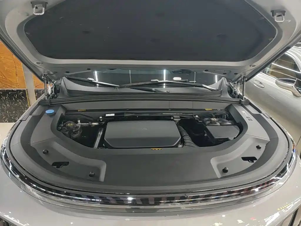 Li Auto Li L9 — миниатюра 20