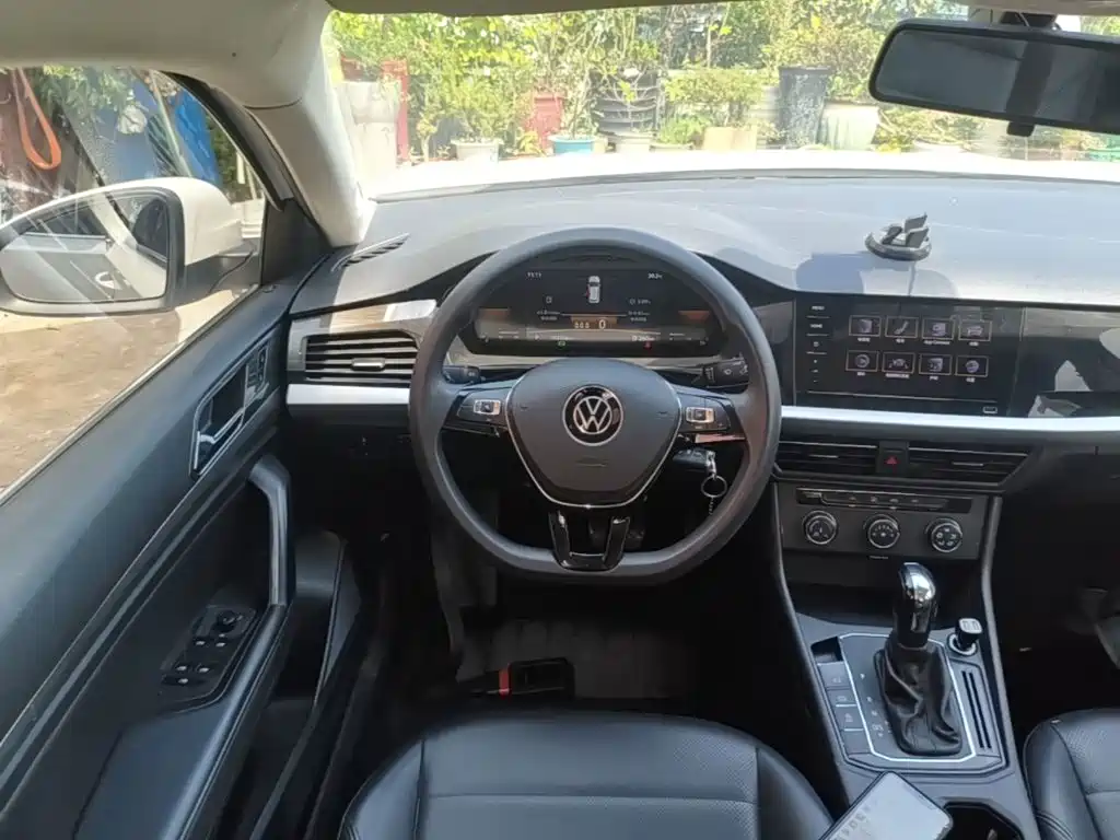 Volkswagen Lavida — миниатюра 11