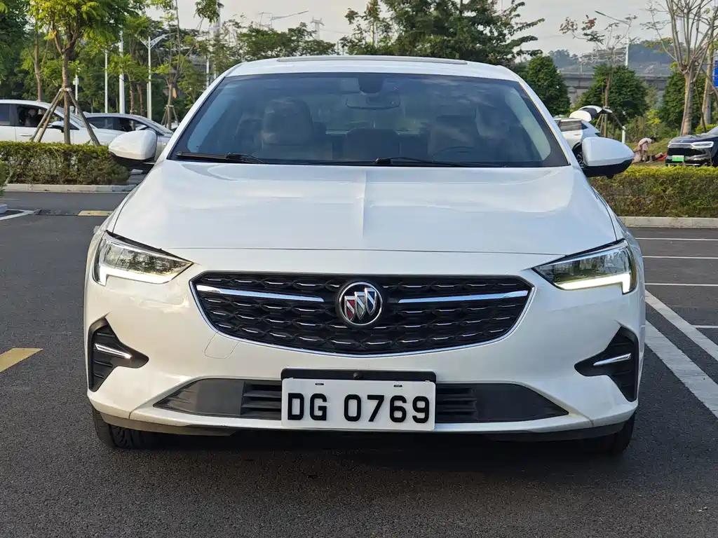 Buick Regal — миниатюра 2