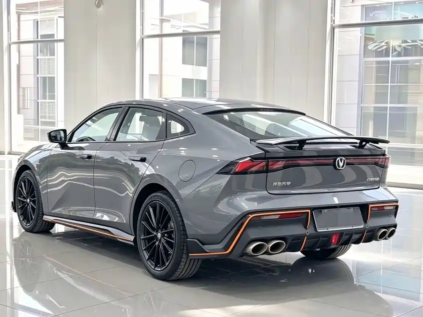 Changan UNI-V — миниатюра 7