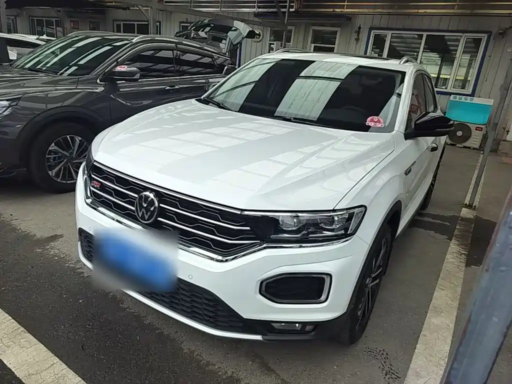 Volkswagen T-Roc — миниатюра 2