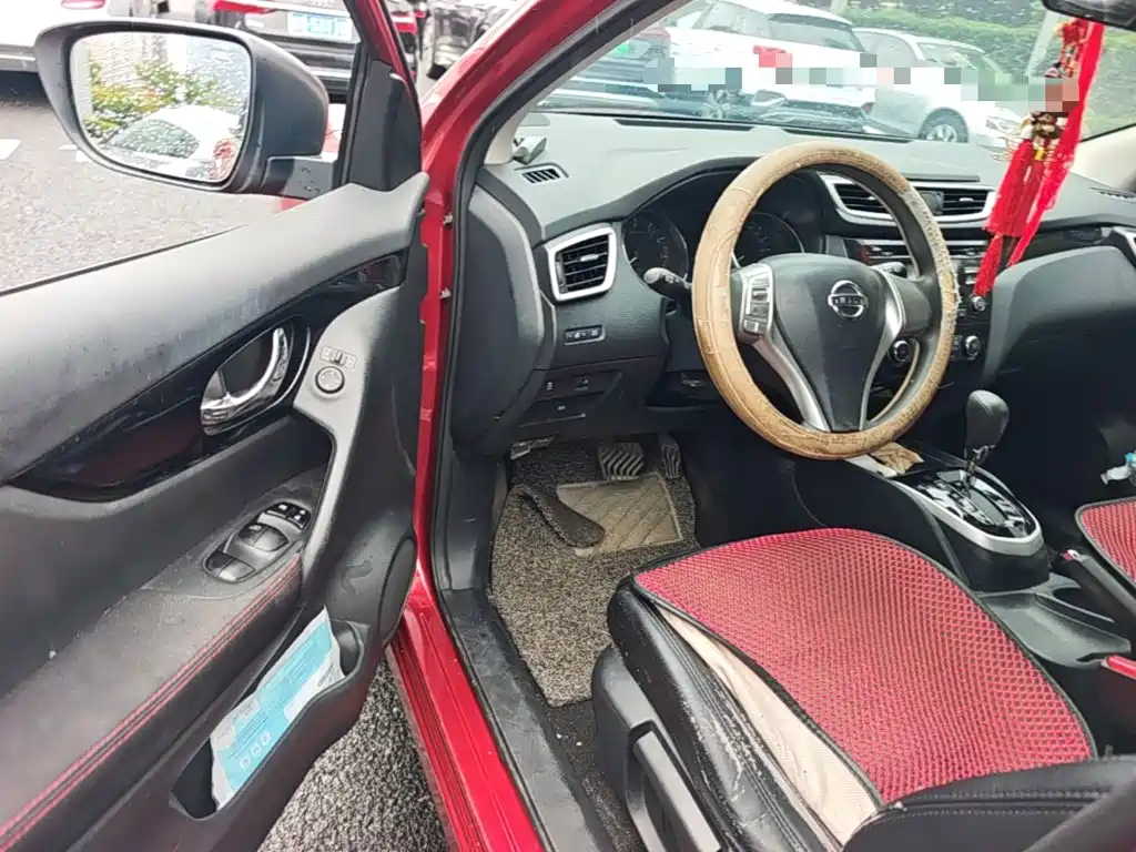 Nissan Qashqai — миниатюра 21