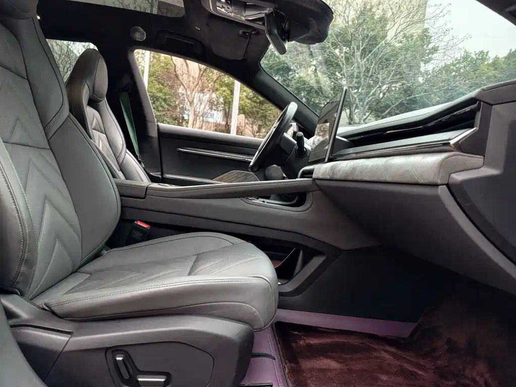 ZEEKR EXTREME KRYPTON 001