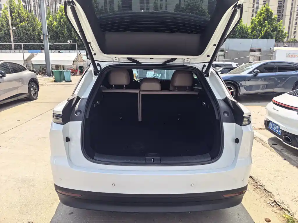 Li Auto Li i6 — миниатюра 14