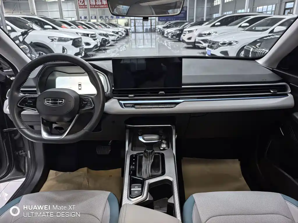 Geely Emgrand — миниатюра 10