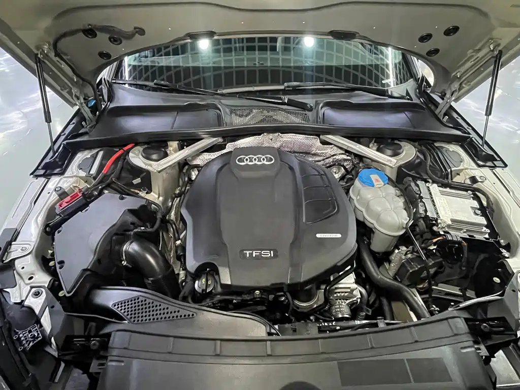 Audi A4L — миниатюра 5