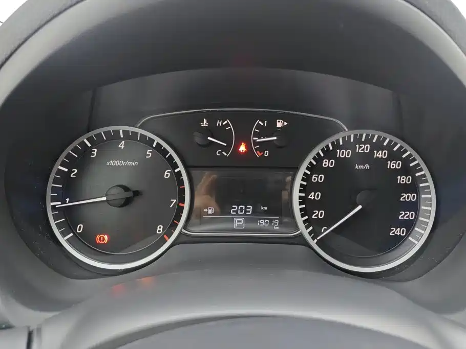 Nissan Sylphy — миниатюра 14