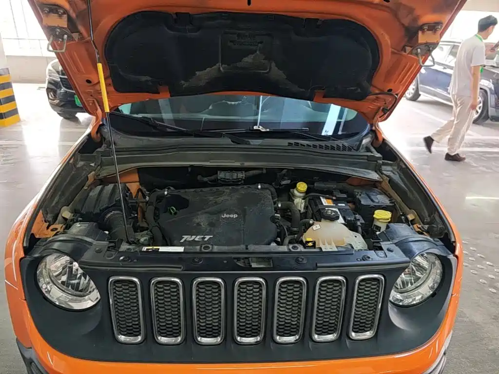 Jeep Renegade — миниатюра 11