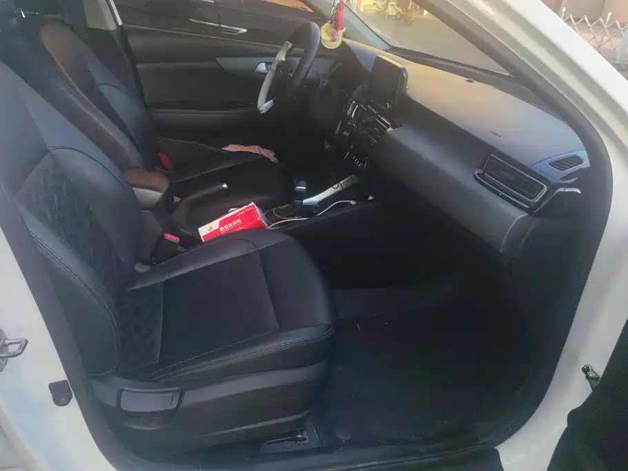 Kia Forte — миниатюра 8