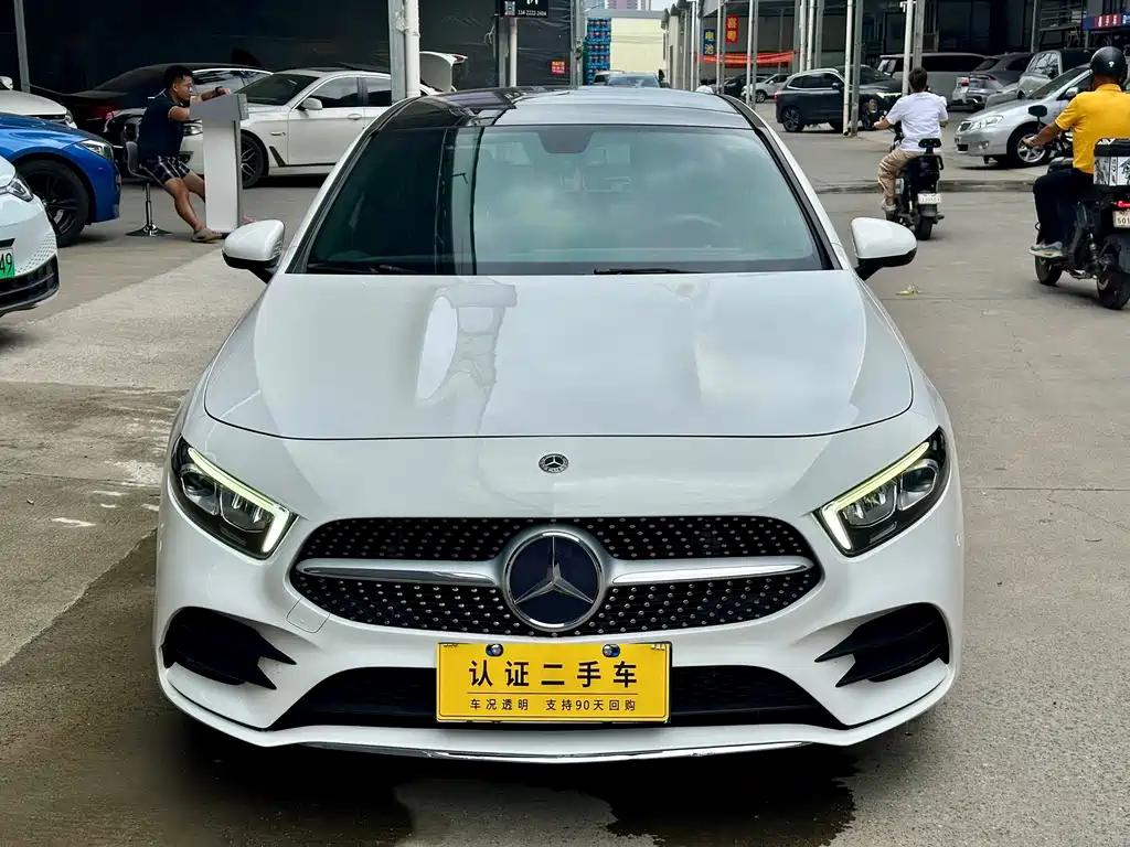 Mercedes-Benz A-Class — миниатюра 2
