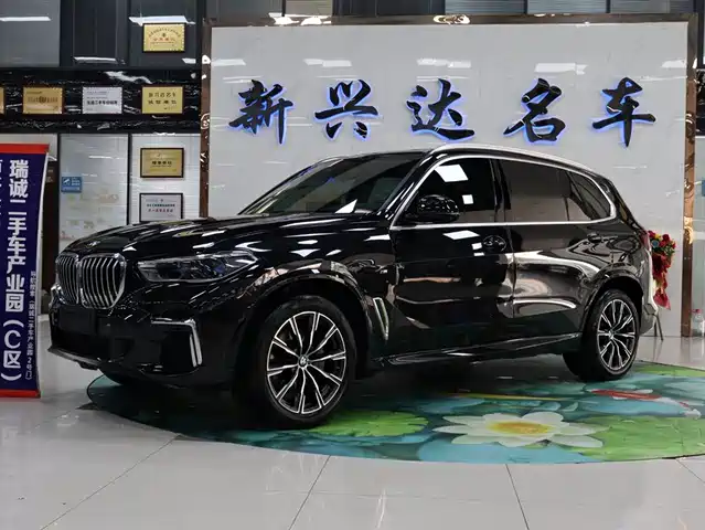 BMW X5 2023