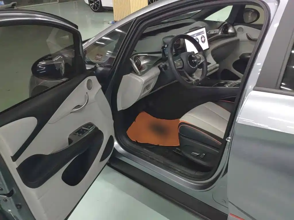 BYD Dolphin — миниатюра 16