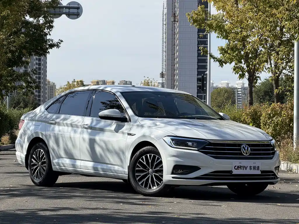 Volkswagen Sagitar — миниатюра 4