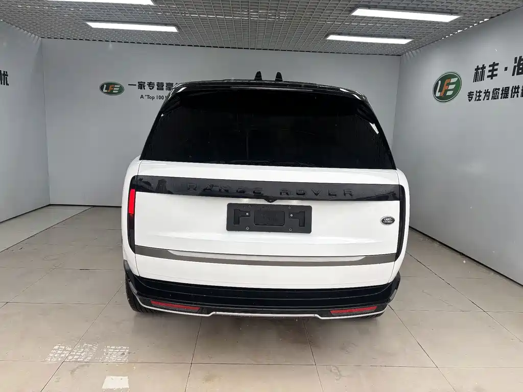 Land Rover Range Rover — миниатюра 5
