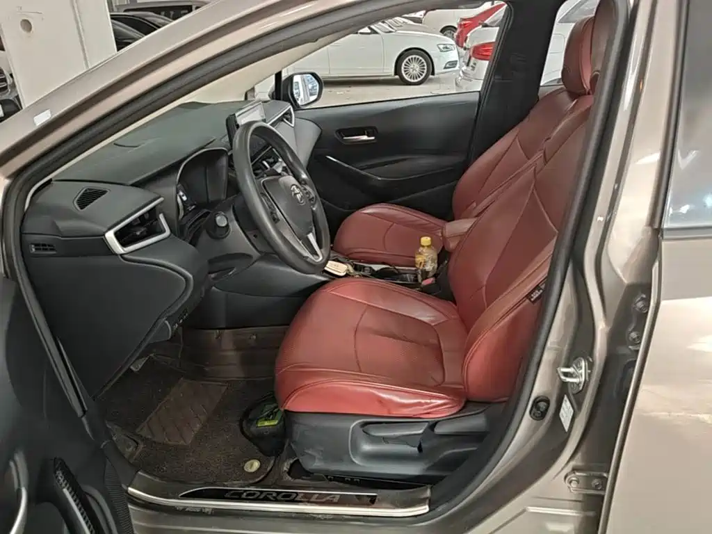 Toyota Corolla — миниатюра 20