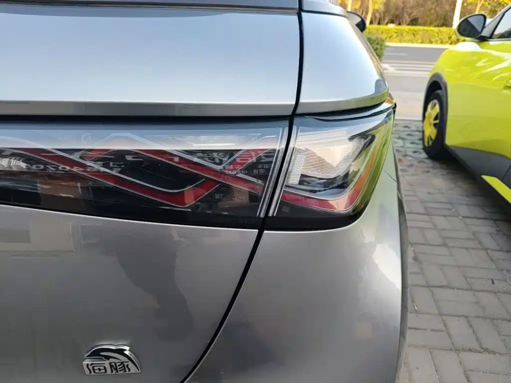 BYD Dolphin — миниатюра 8