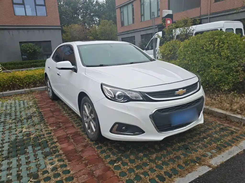 Chevrolet Malibu — миниатюра 4