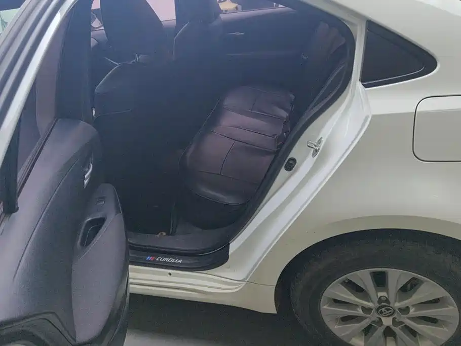 Toyota Corolla — миниатюра 11