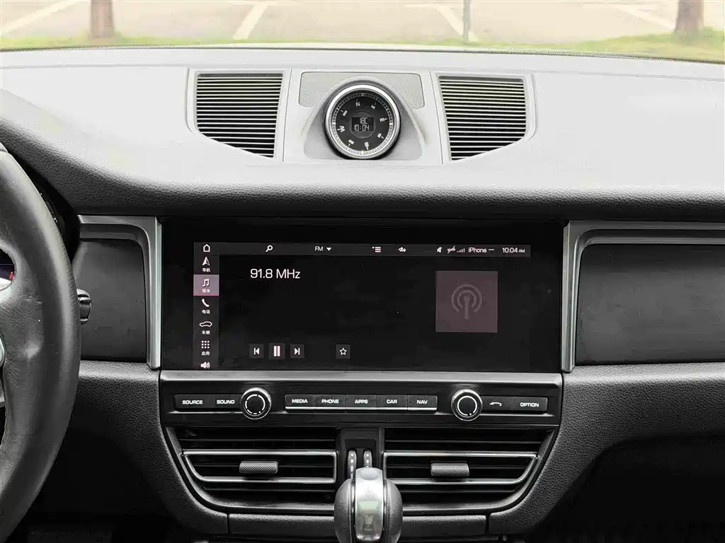 Porsche Macan — миниатюра 23