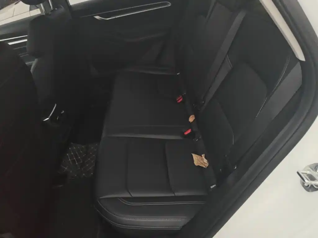 Geely Emgrand — миниатюра 17