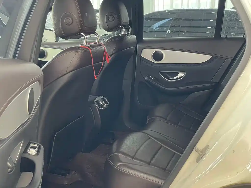 Mercedes-Benz GLC 2016 GLC 200 4MATIC