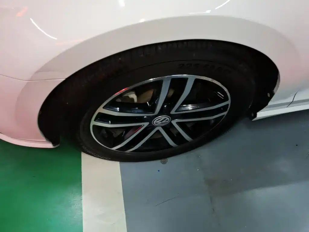 Volkswagen Lamando — миниатюра 23