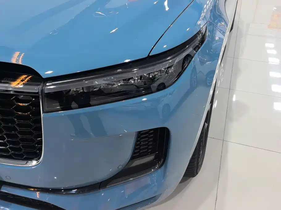 Li Auto Li ONE — миниатюра 5