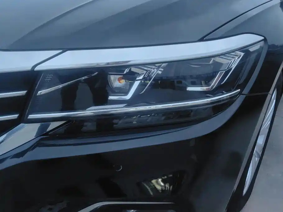 Volkswagen Passat — миниатюра 5