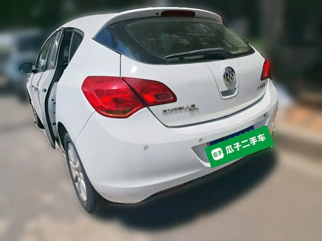 Buick Excelle — миниатюра 4
