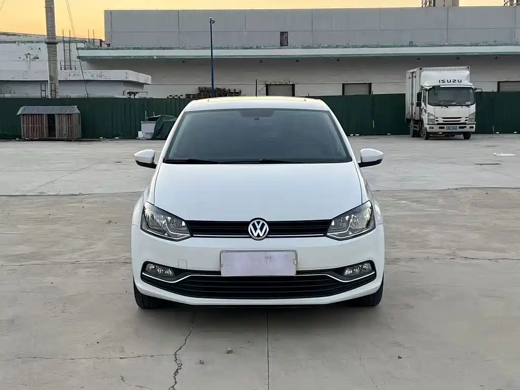 Volkswagen Polo — миниатюра 2